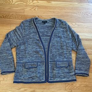 Ann Taylor sweater blazer. XL. Pockets. Blue and cream.